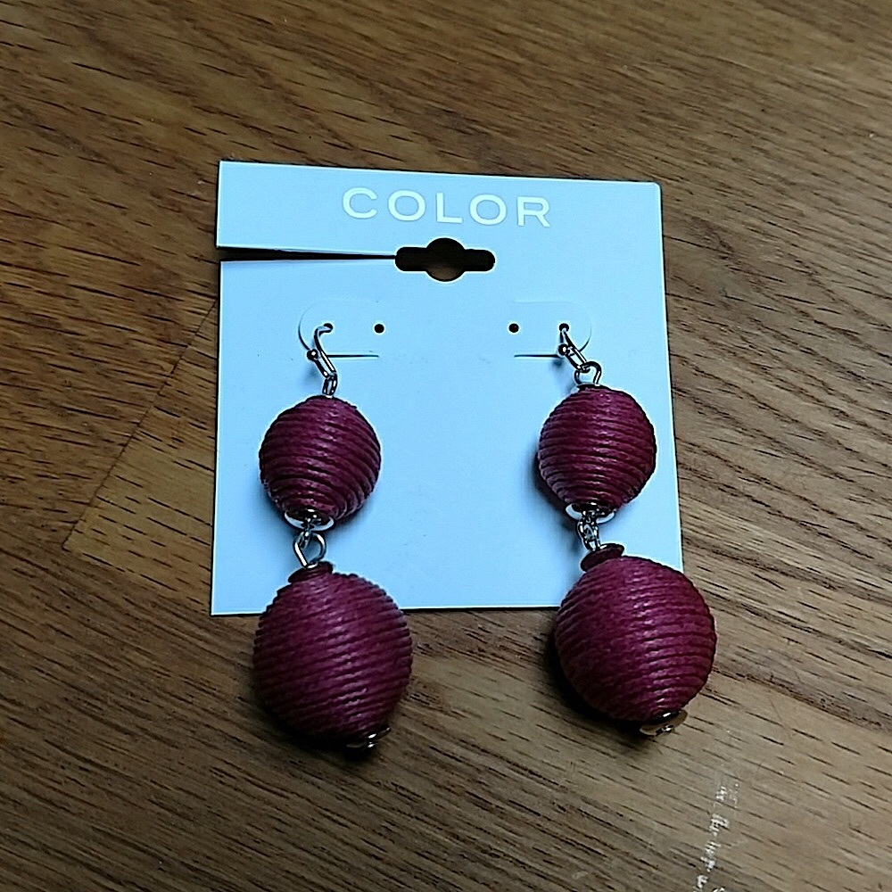 Mauve Earrings by Color
